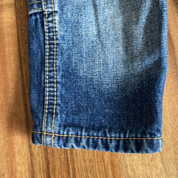OshKosh B’gosh Overalls - Sz 9M - Picture 4 of 9
